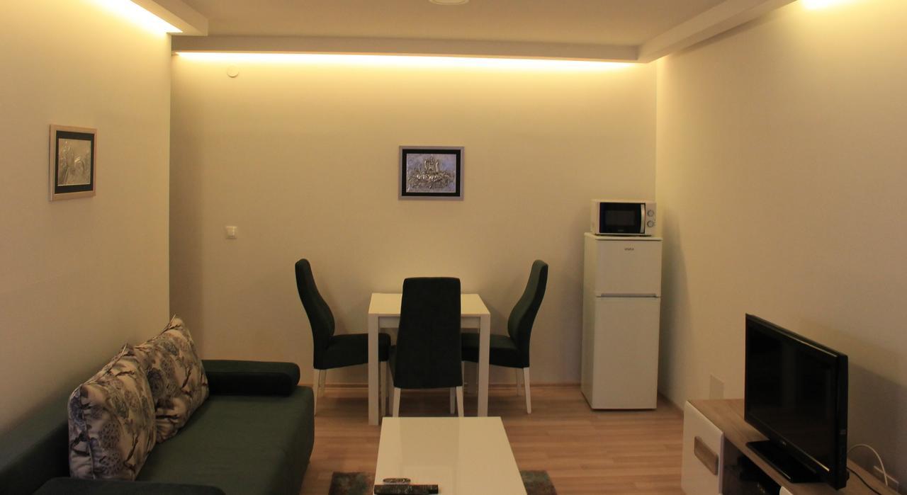 "E&S" Apartment Μόσταρ Εξωτερικό φωτογραφία